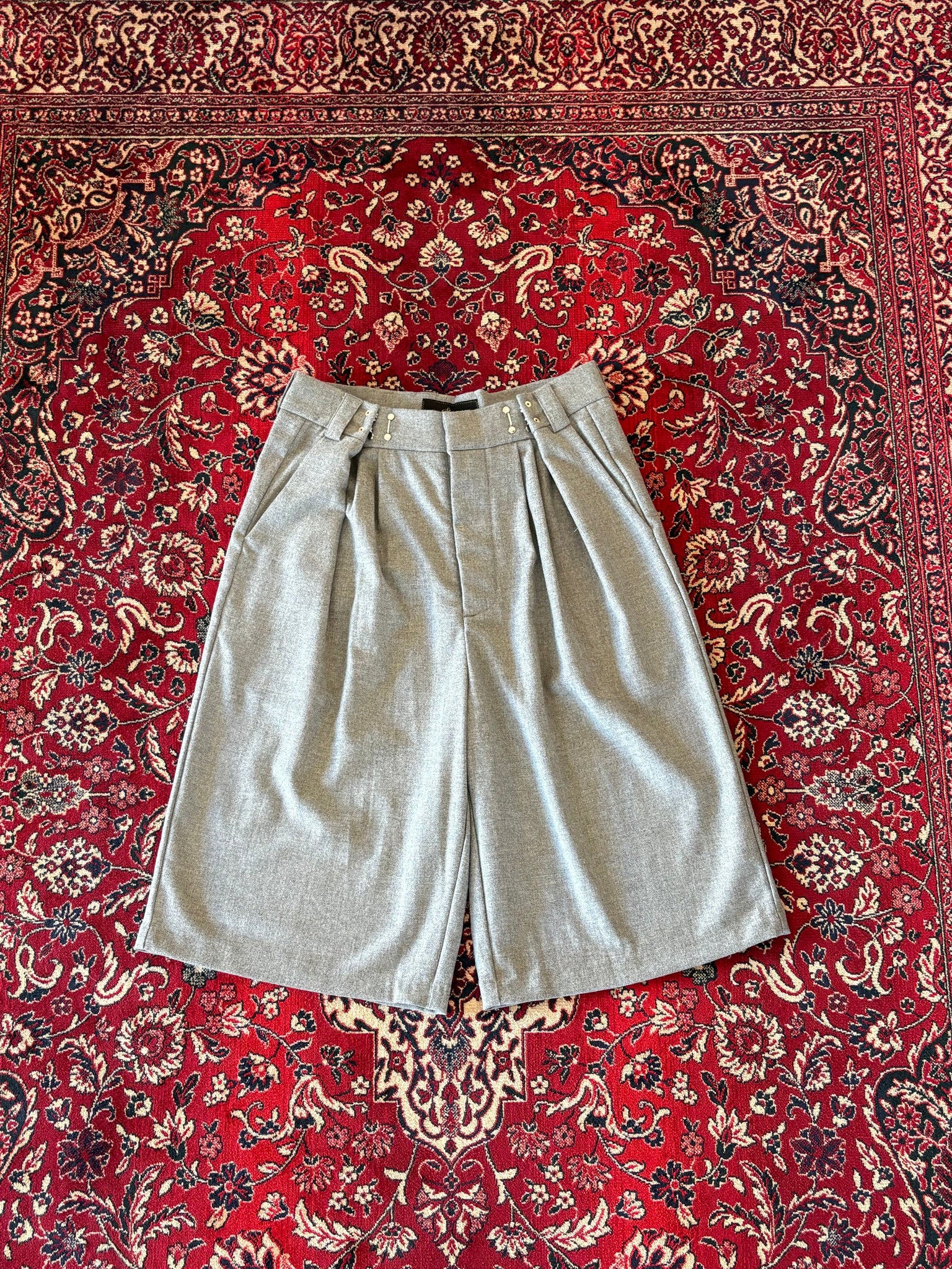 Grey Wool Adjustable Pleated Shorts