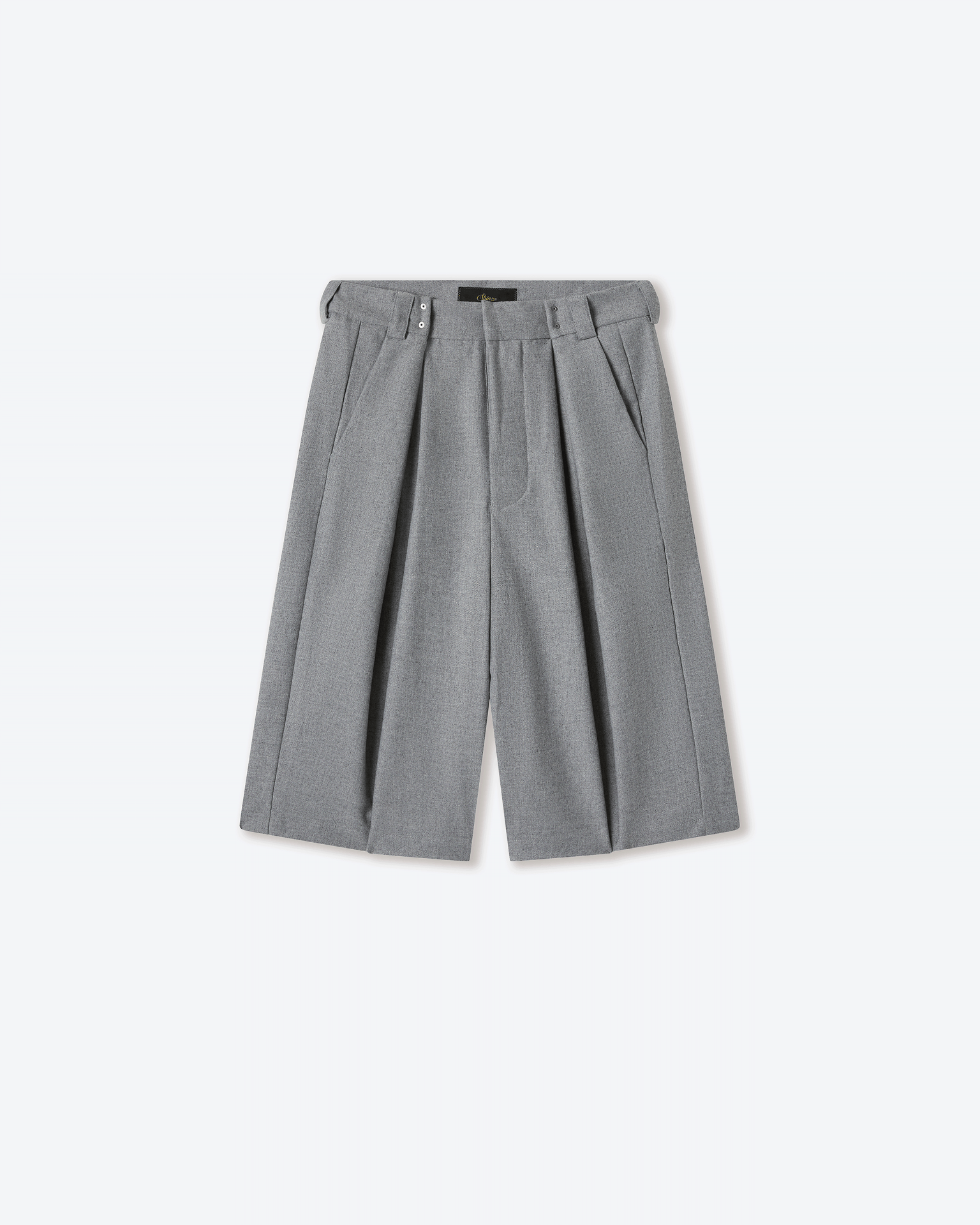 Gyokudō Ash Grey Bermuda Pleated Shorts